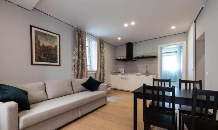 Bricola Biennale Apartments Венеция Экстерьер фото
